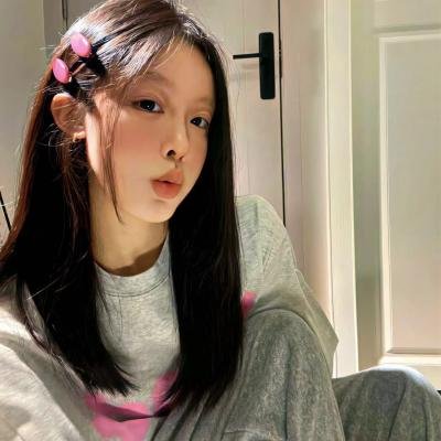 百媚千娇